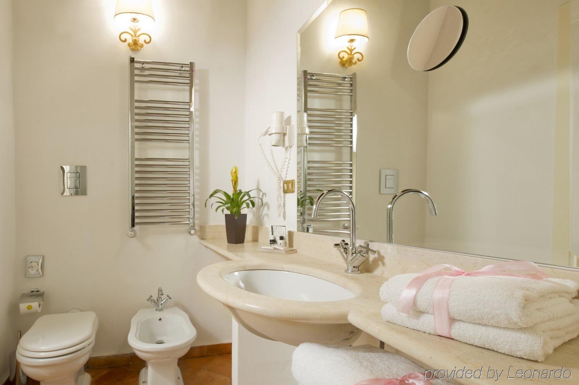 Residenza Frattina Roma