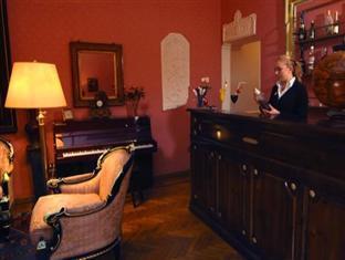 Residenza Frattina Roma
