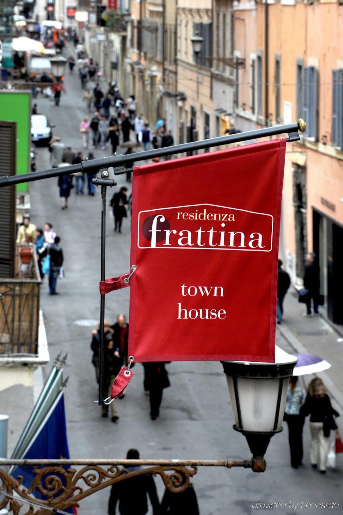 Residenza Frattina Pensión