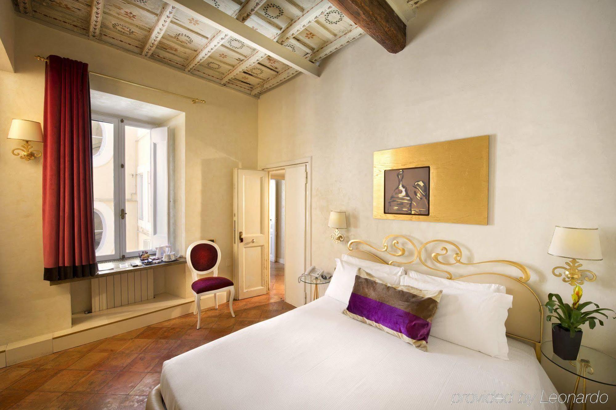 Residenza Frattina Pensión 2*